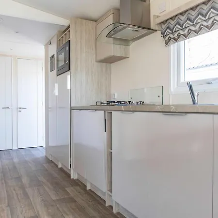 536 Op Recreatiepark De Wielen * Sint Maarten